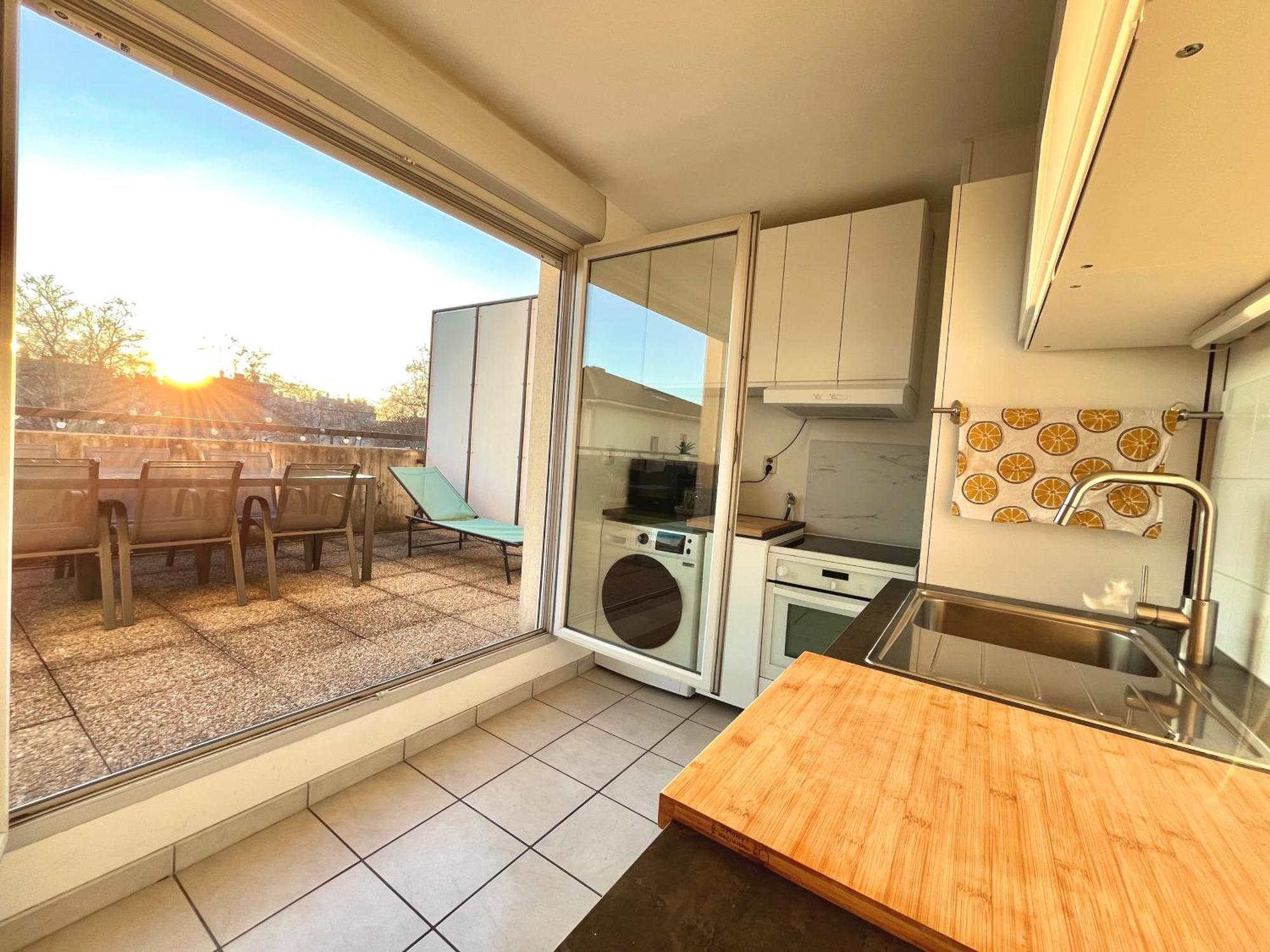 Bngo I Immense Rooftop Lyon I 2 Chambres, 4 Places Parkings, 2 Immenses Terrasses, 8 Personnes Eksteriør bilde